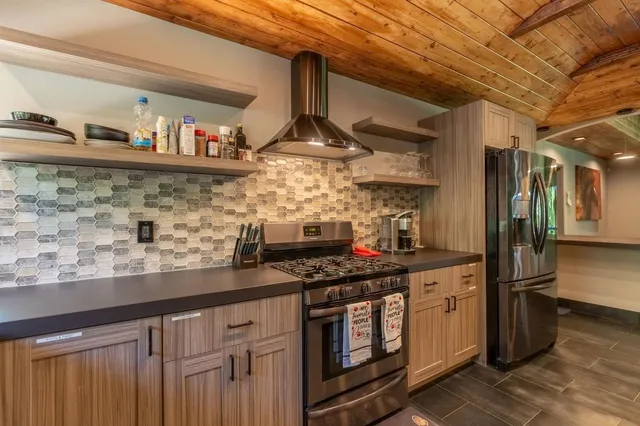 $635,000 | 1305 River Road, Modesto, CA 95351