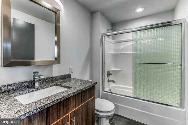 $1,821 | 4800 Brown Street, Unit 301, Philadelphia, PA 19139