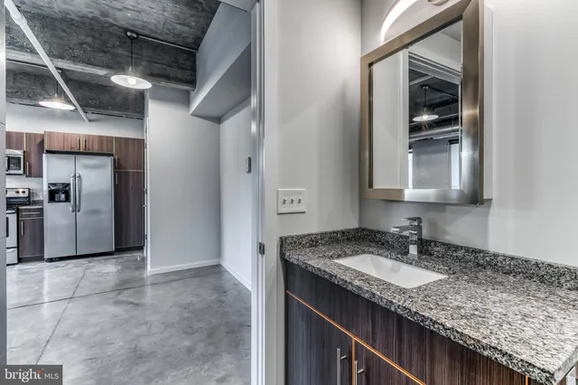 $1,821 | 4800 Brown Street, Unit 301, Philadelphia, PA 19139