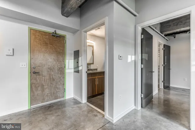 $1,821 | 4800 Brown Street, Unit 301, Philadelphia, PA 19139