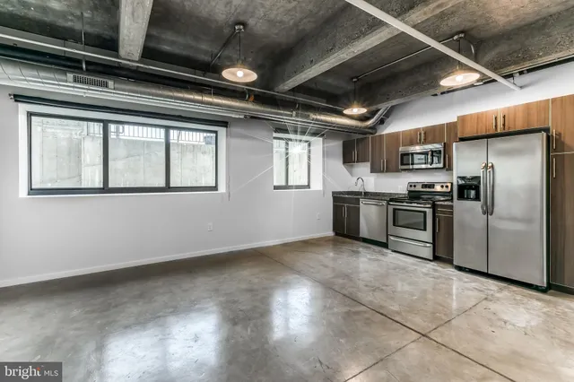 $1,821 | 4800 Brown Street, Unit 301, Philadelphia, PA 19139