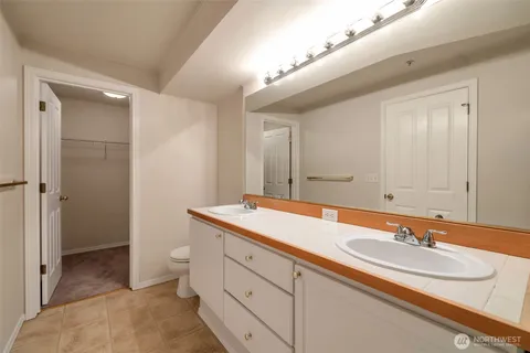 $449,000 | 3980 129th Place Southeast, Unit B102, Bellevue, WA 98006