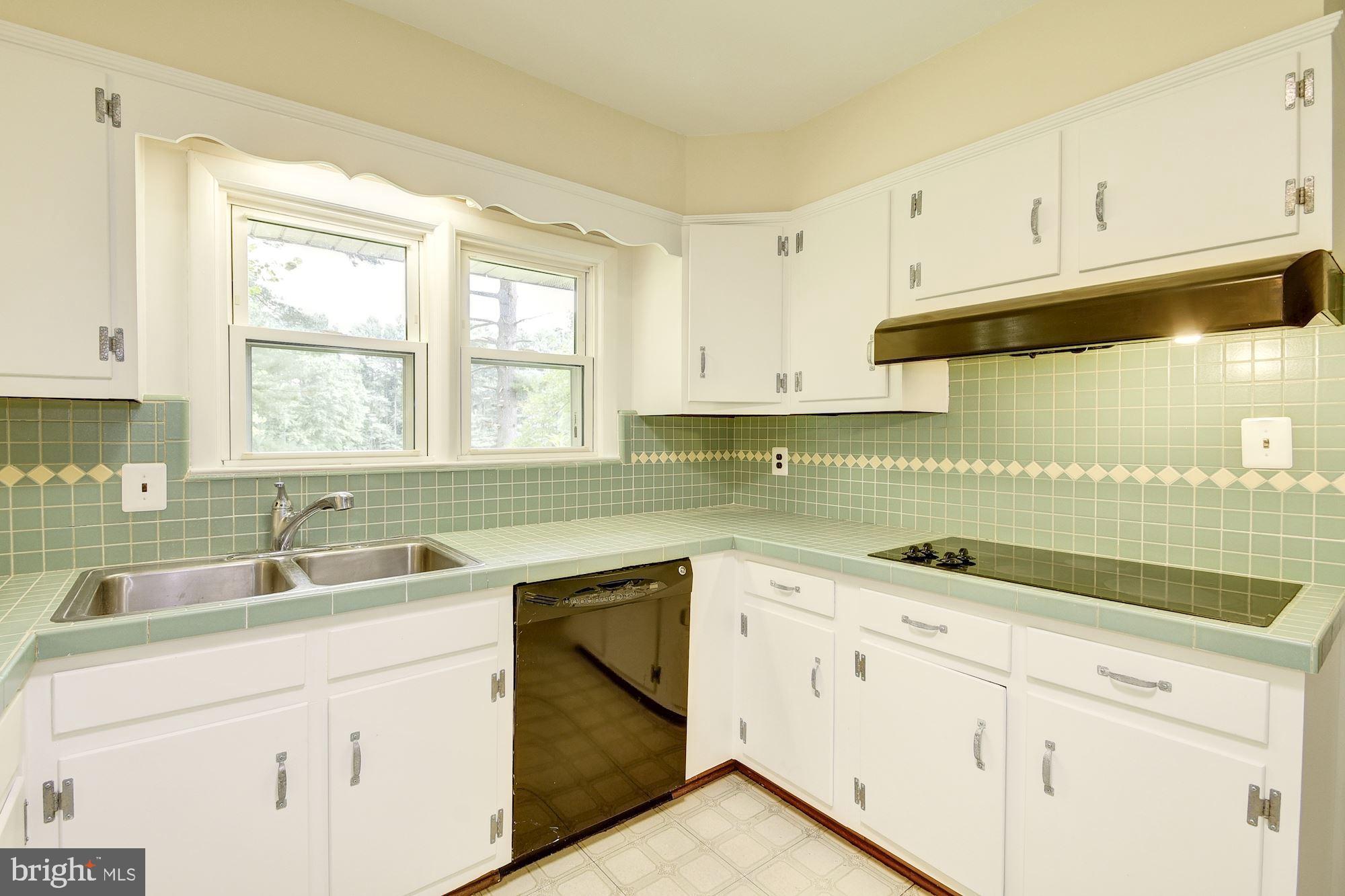 3304 Enterprise Road Bowie, MD 20721 - Photo 20 of 35 Kitchen