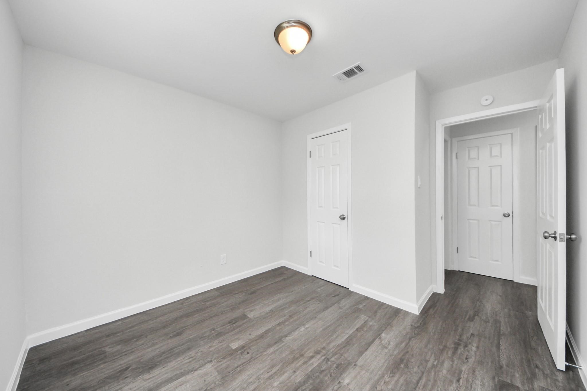 6511 Mohawk Street Houston, TX 77016 - Photo 20 of 32 Bedroom #2
