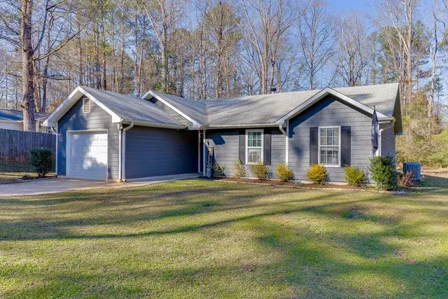 $300,000 | 845 Ashley Court, Monroe, GA 30655