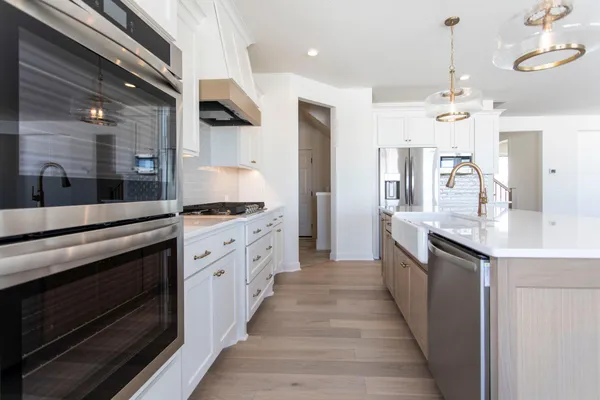 $934,565 | 11158 Kingsview Lane North, Dayton, MN 55369