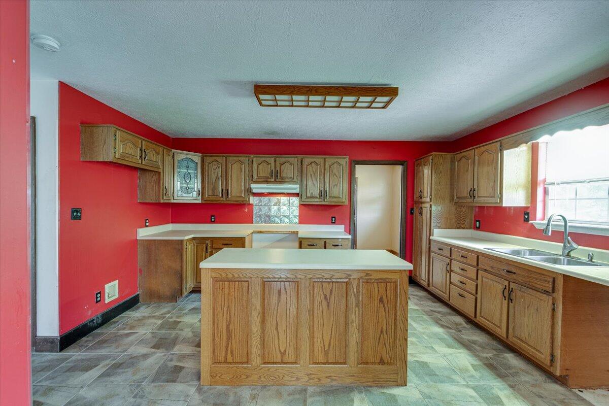11023 Harbor Road Soddy Daisy, TN 37379 - Photo 24 of 54 11-11023 Harbor Rd N-11