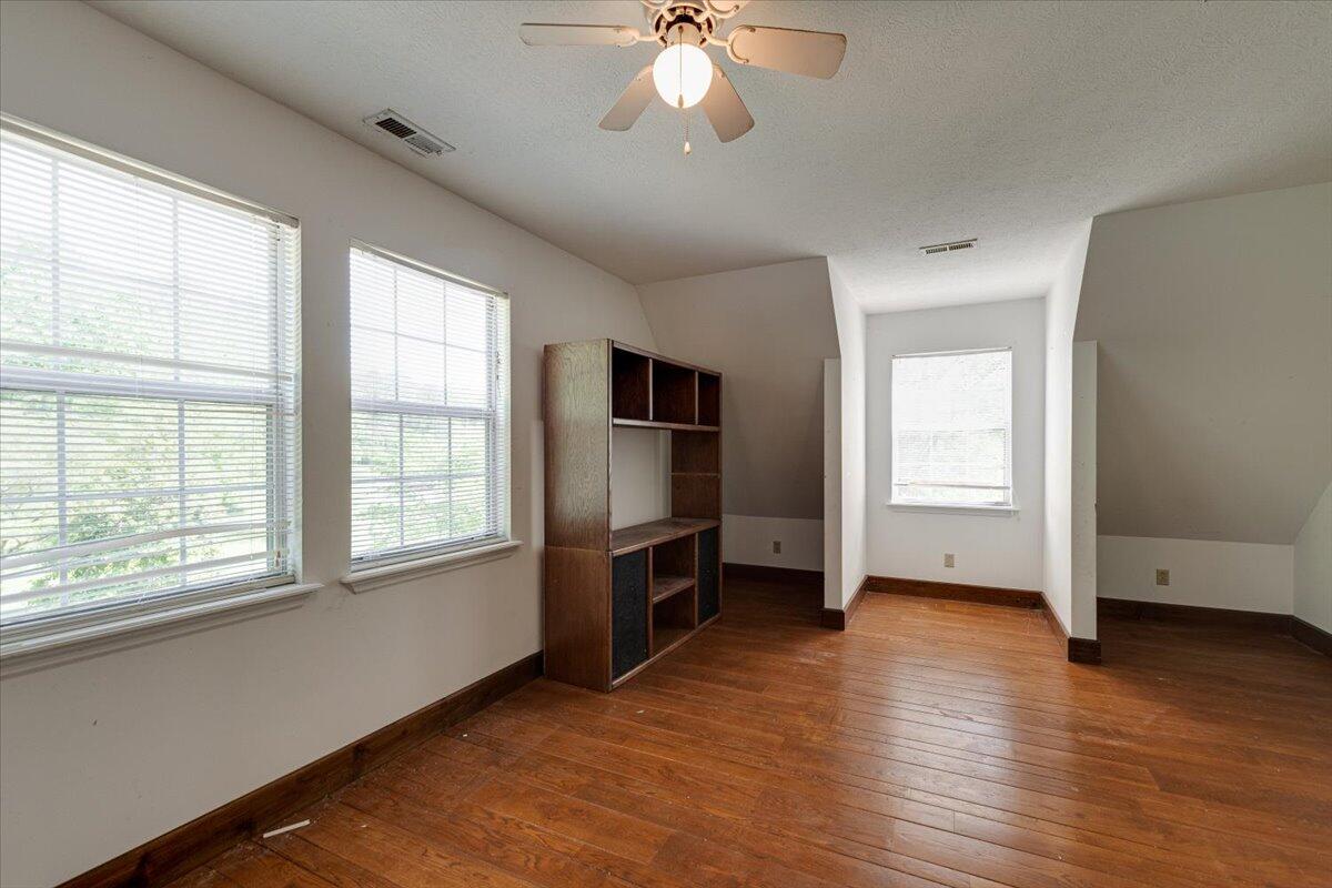 11023 Harbor Road Soddy Daisy, TN 37379 - Photo 38 of 54 32-11023 Harbor Rd N-32