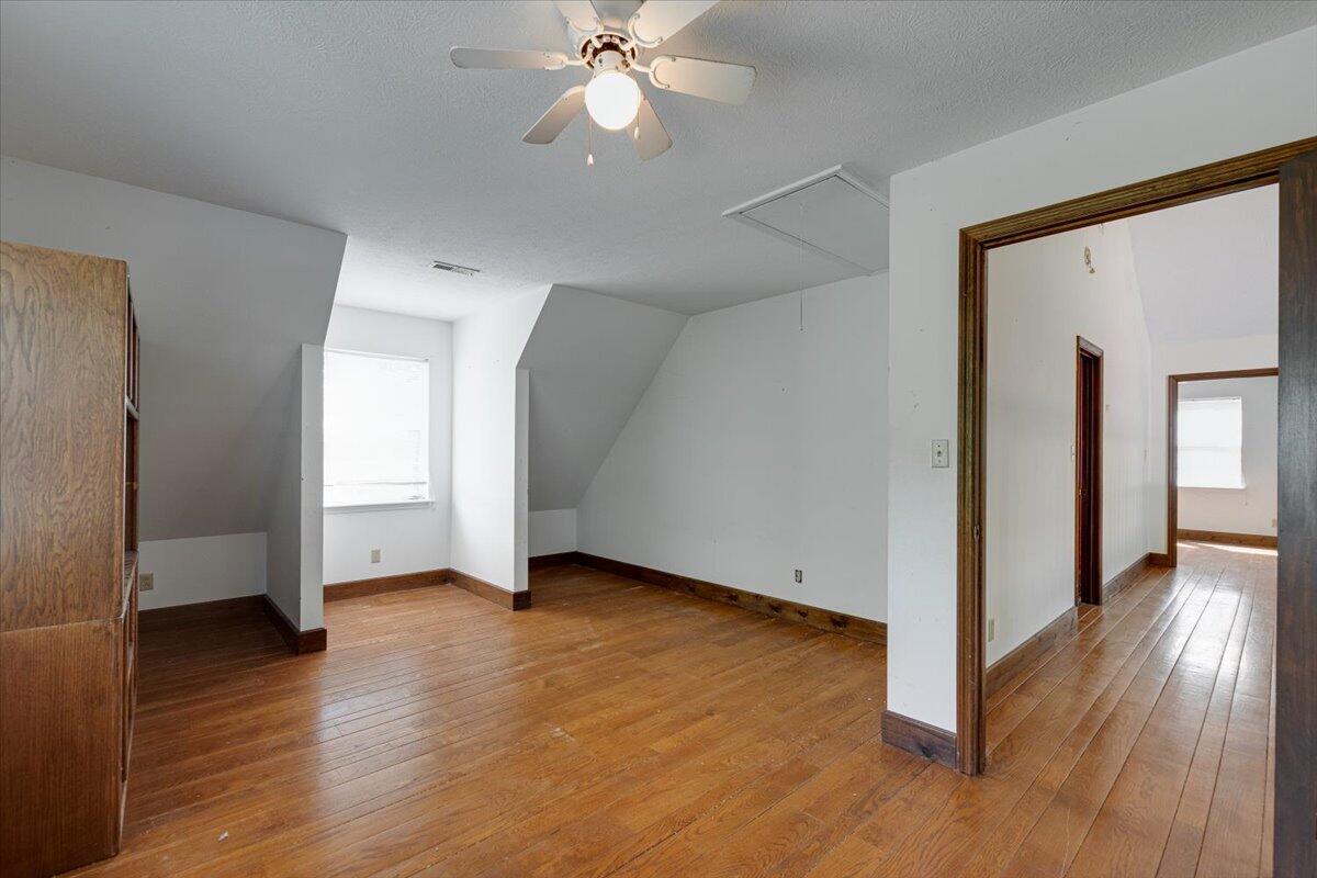 11023 Harbor Road Soddy Daisy, TN 37379 - Photo 39 of 54 33-11023 Harbor Rd N-33