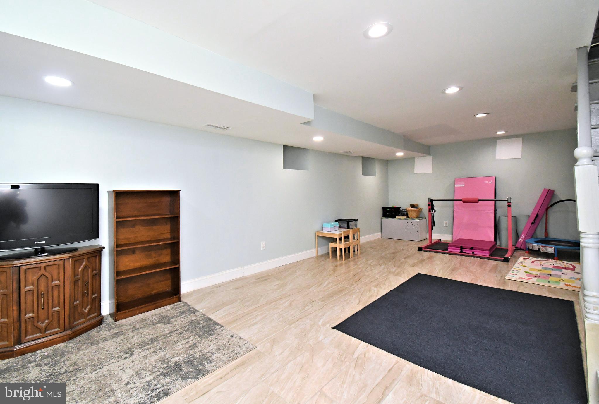 1325 North Redfield Street Philadelphia, PA 19151 - Photo 47 of 61