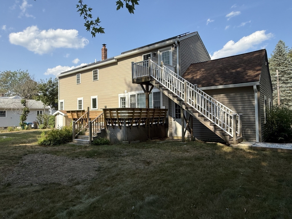 20 Alma Road Burlington, MA 01803 - Photo 25 of 26 a view of a house with backyard and porch