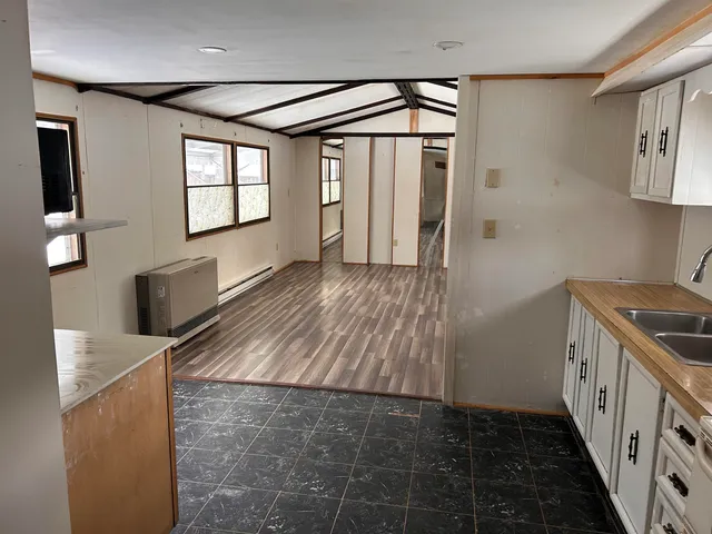 $1,400 | 4 Dunn Avenue, Campton, NH 03223