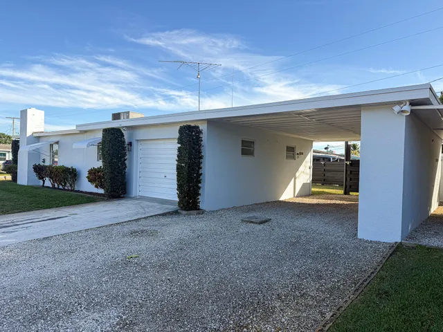 $469,900 | 2313 Wabasso Drive, West Palm Beach, FL 33409