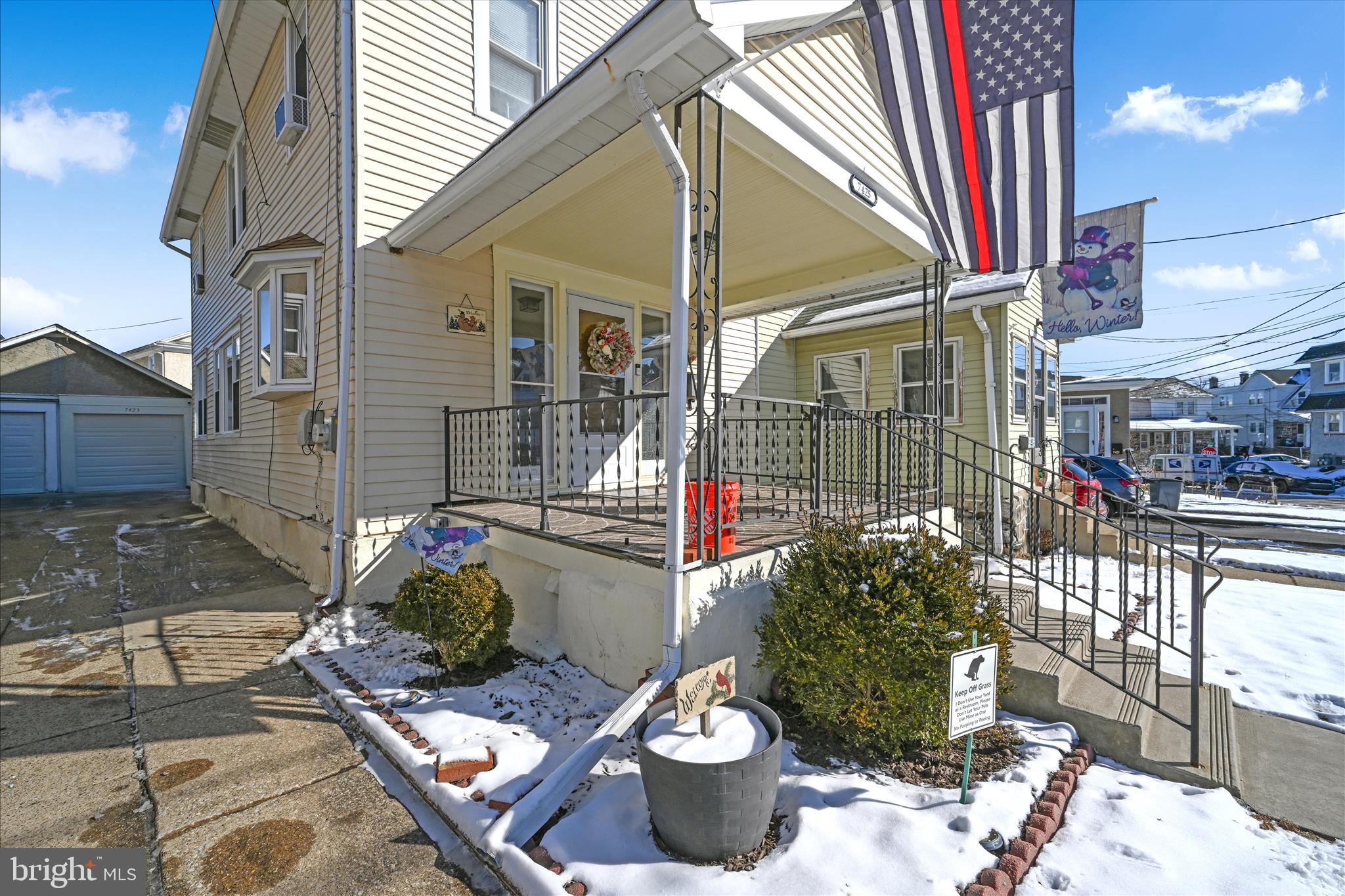 7425 Rogers Avenue Upper Darby, PA 19082 - Photo 4 of 33 Exterior Entrance