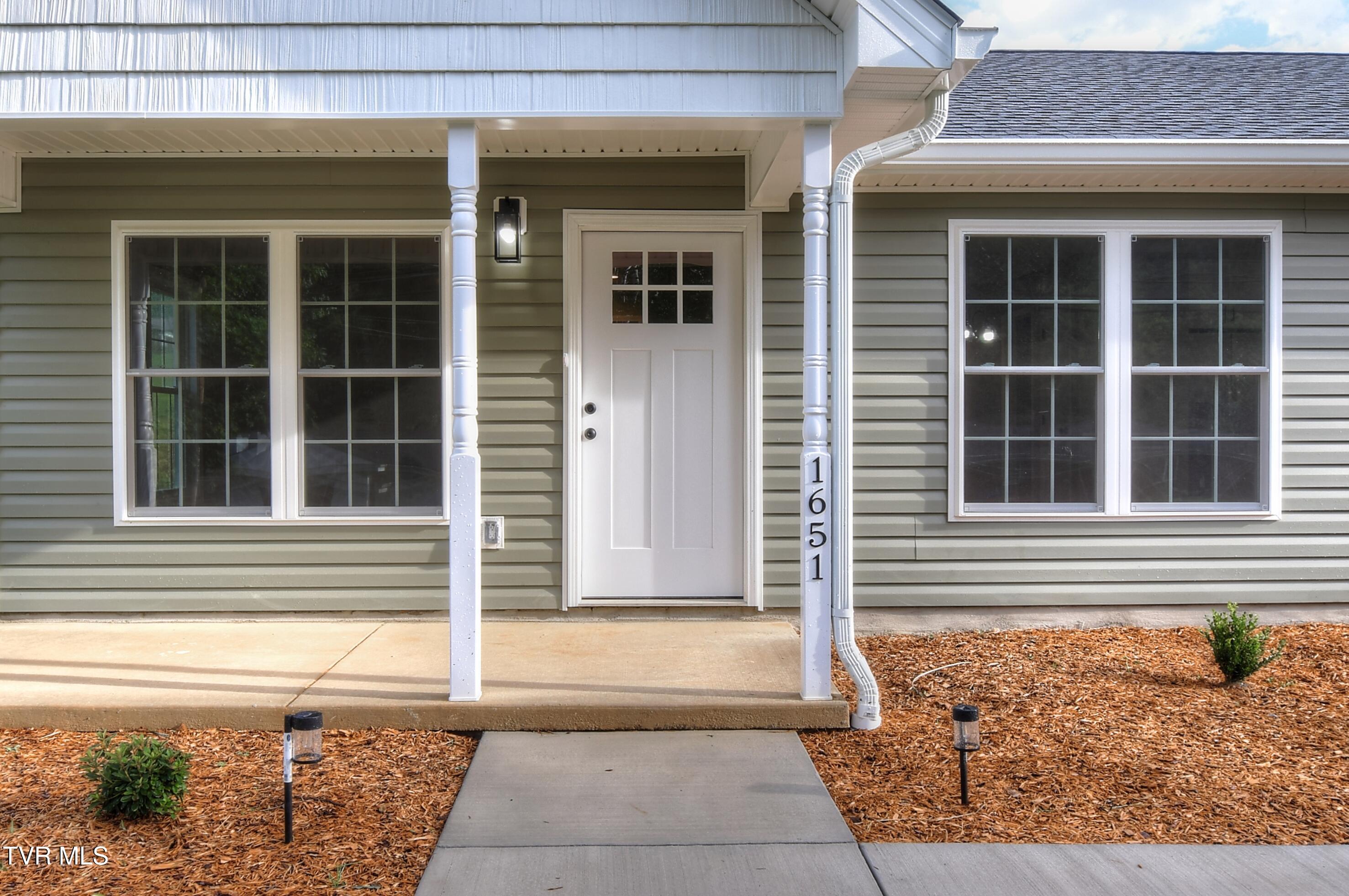 1651 Siam Road Elizabethton, TN 37643 - Photo 12 of 36 10