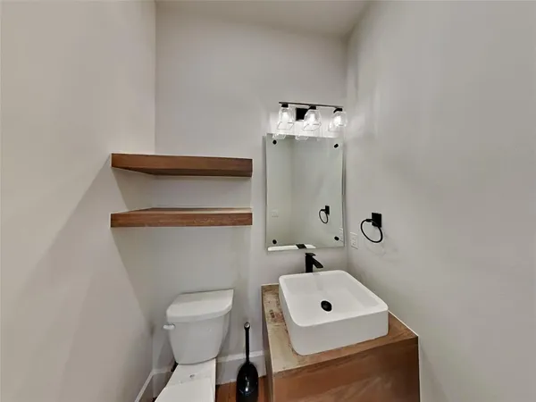 $6,745 | 4218 Bowser Avenue, Dallas, TX 75219