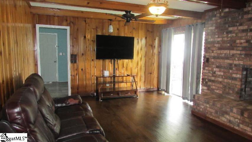 317 State Rd S-30-428 Clinton, SC 29325 - Photo 9 of 22