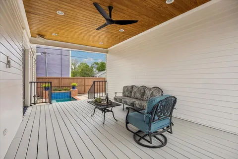 $1,649,000 | 306 East 5th Street, Houston, TX 77007