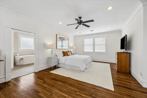 $1,649,000 | 306 East 5th Street, Houston, TX 77007