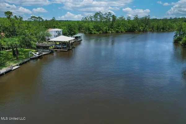 $695,000 | 6085 Shawnee Street, Kiln, MS 39556