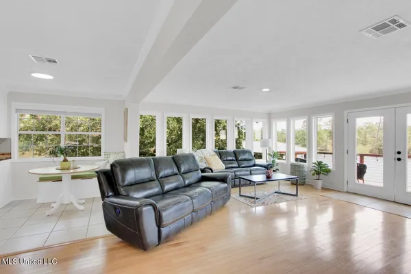 $695,000 | 6085 Shawnee Street, Kiln, MS 39556