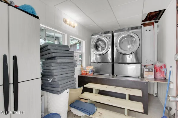 $695,000 | 6085 Shawnee Street, Kiln, MS 39556