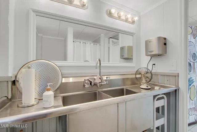 $724,000 | 6085 Shawnee Street, Kiln, MS 39556