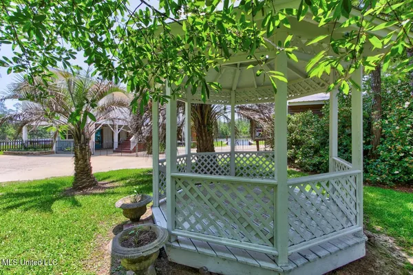 $695,000 | 6085 Shawnee Street, Kiln, MS 39556