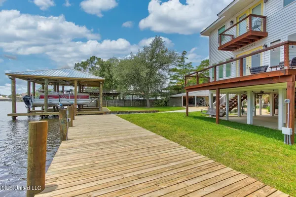 $695,000 | 6085 Shawnee Street, Kiln, MS 39556