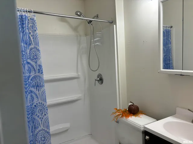 $109,900 | 117 Walnut Street, North Pekin, IL 61554