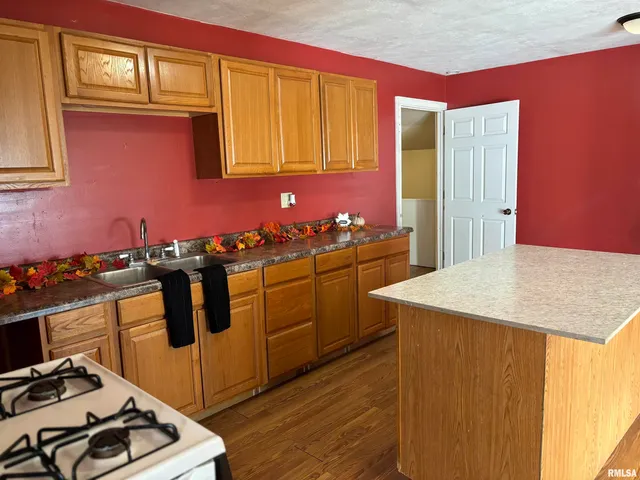 $109,900 | 117 Walnut Street, North Pekin, IL 61554