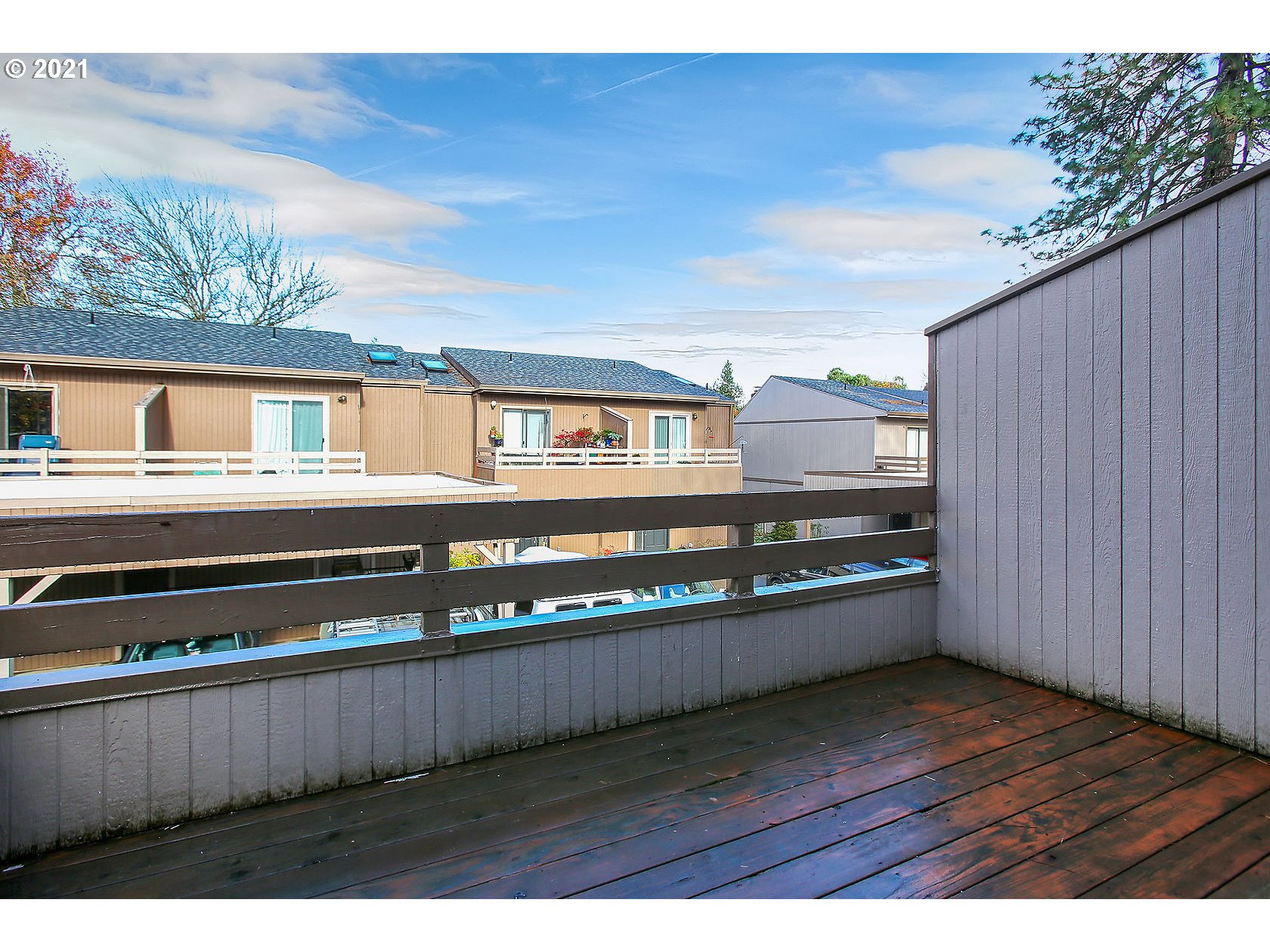 10237 Southwest Denney Road Beaverton, OR 97008 - Photo 7 of 32 a view of a terrace with hardwood floor