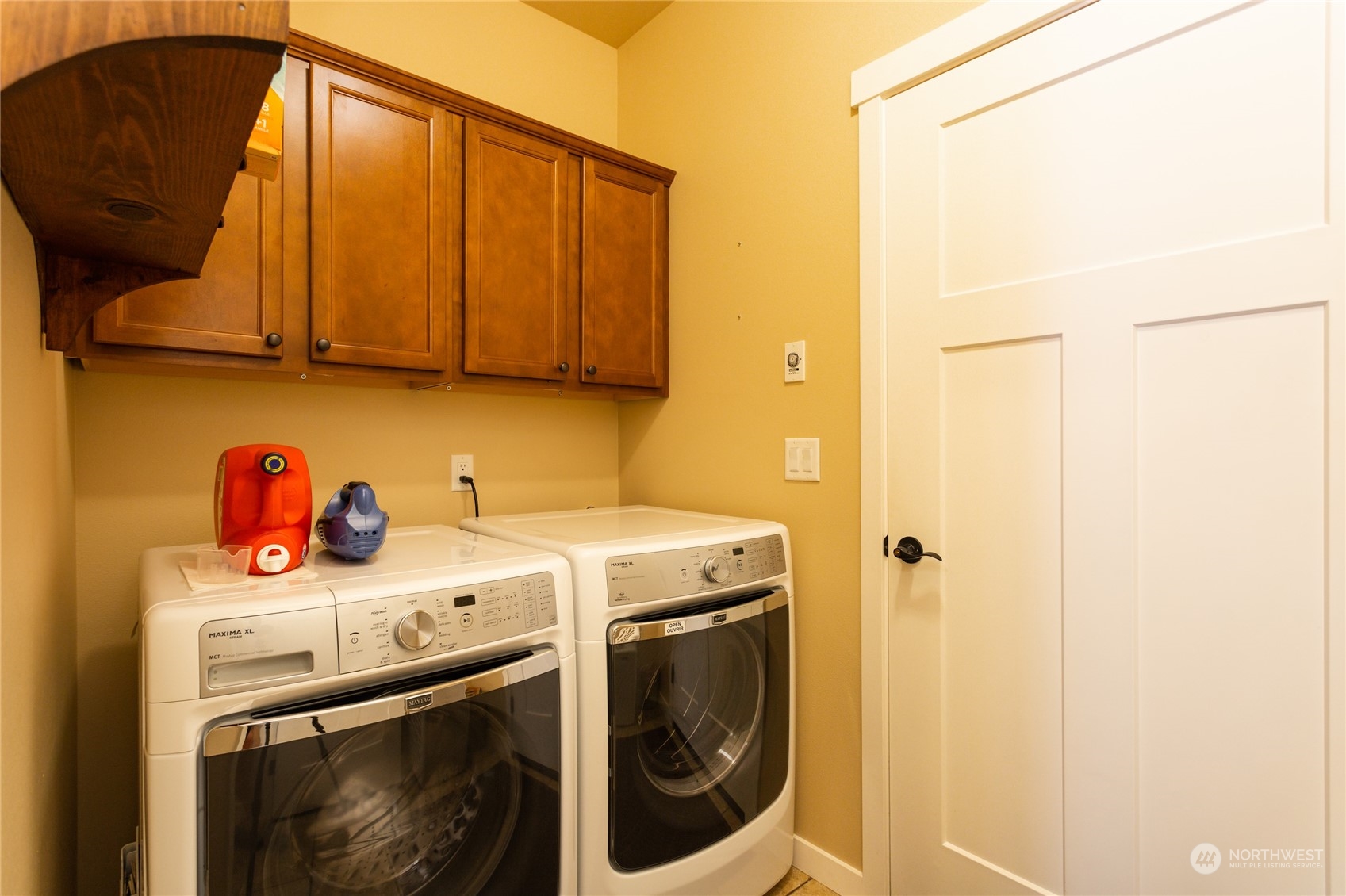 1563 Bryce Park Loop Lynden, WA 98264 - Photo 16 of 32 a utility room with dryer and washer