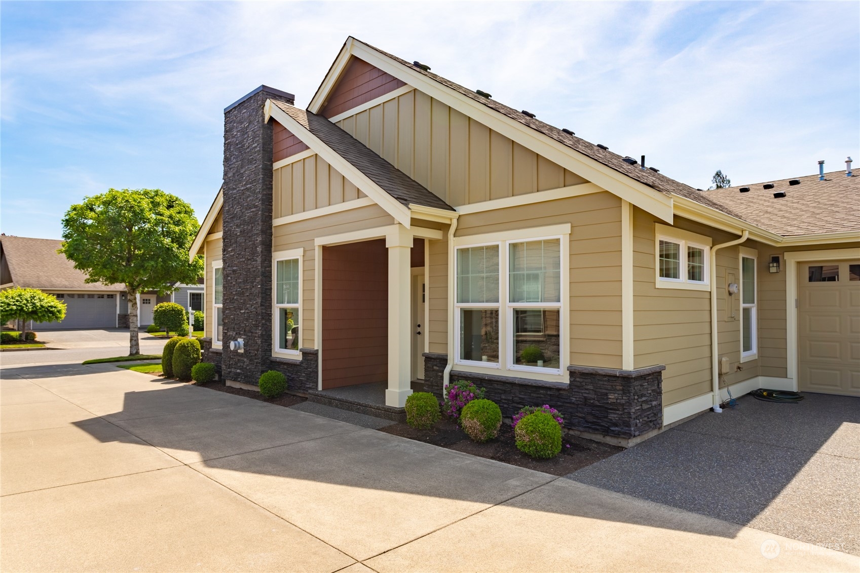 1563 Bryce Park Loop Lynden, WA 98264 - Photo 4 of 32 a front view of a house with garden