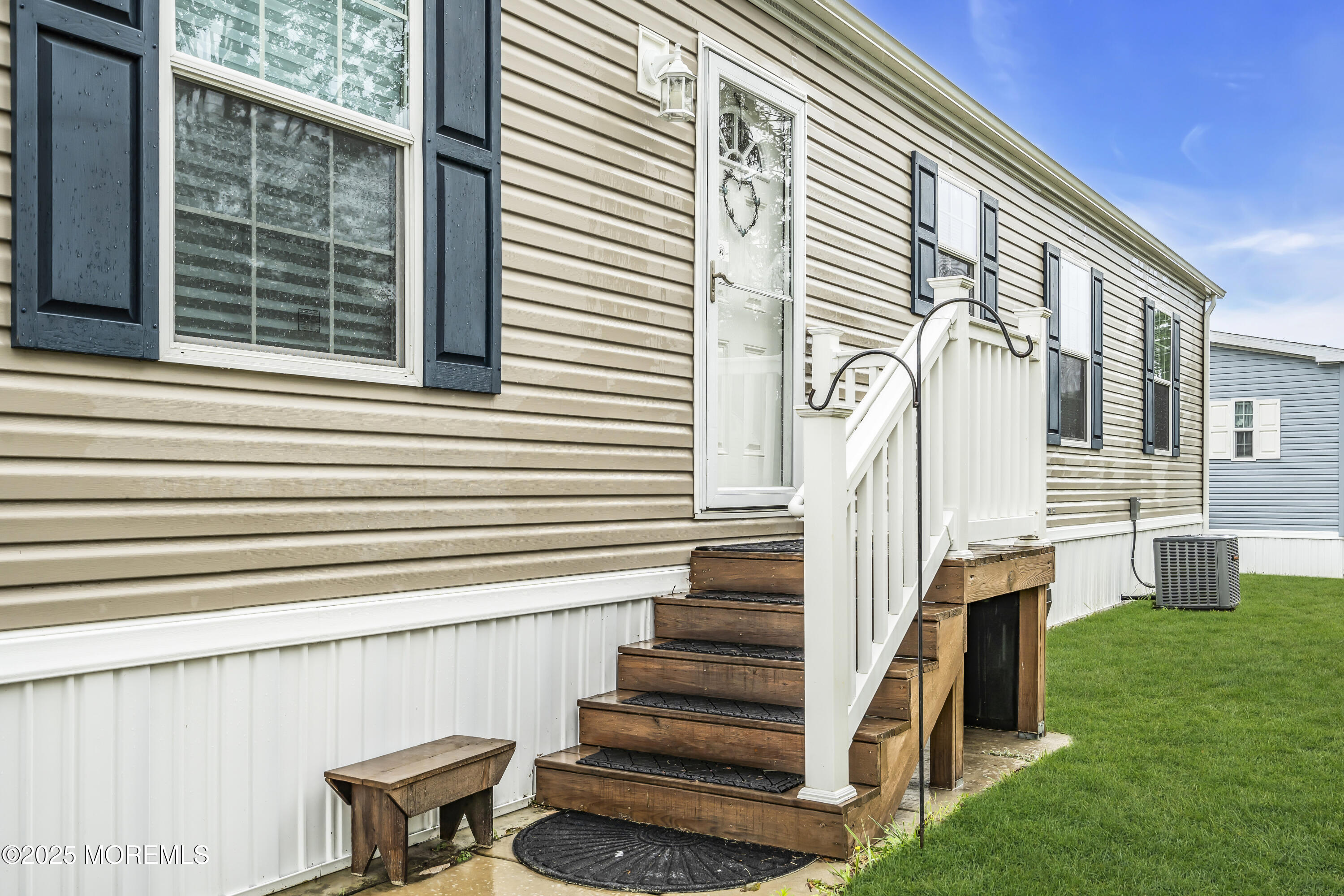 6 Rabbit Court Whiting, NJ 08759 - Photo 9 of 29 005_dsc00269-1_910