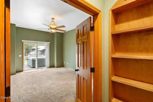 $1,100,000 | 7001 East Chattaroy Road, Chattaroy, WA 99003