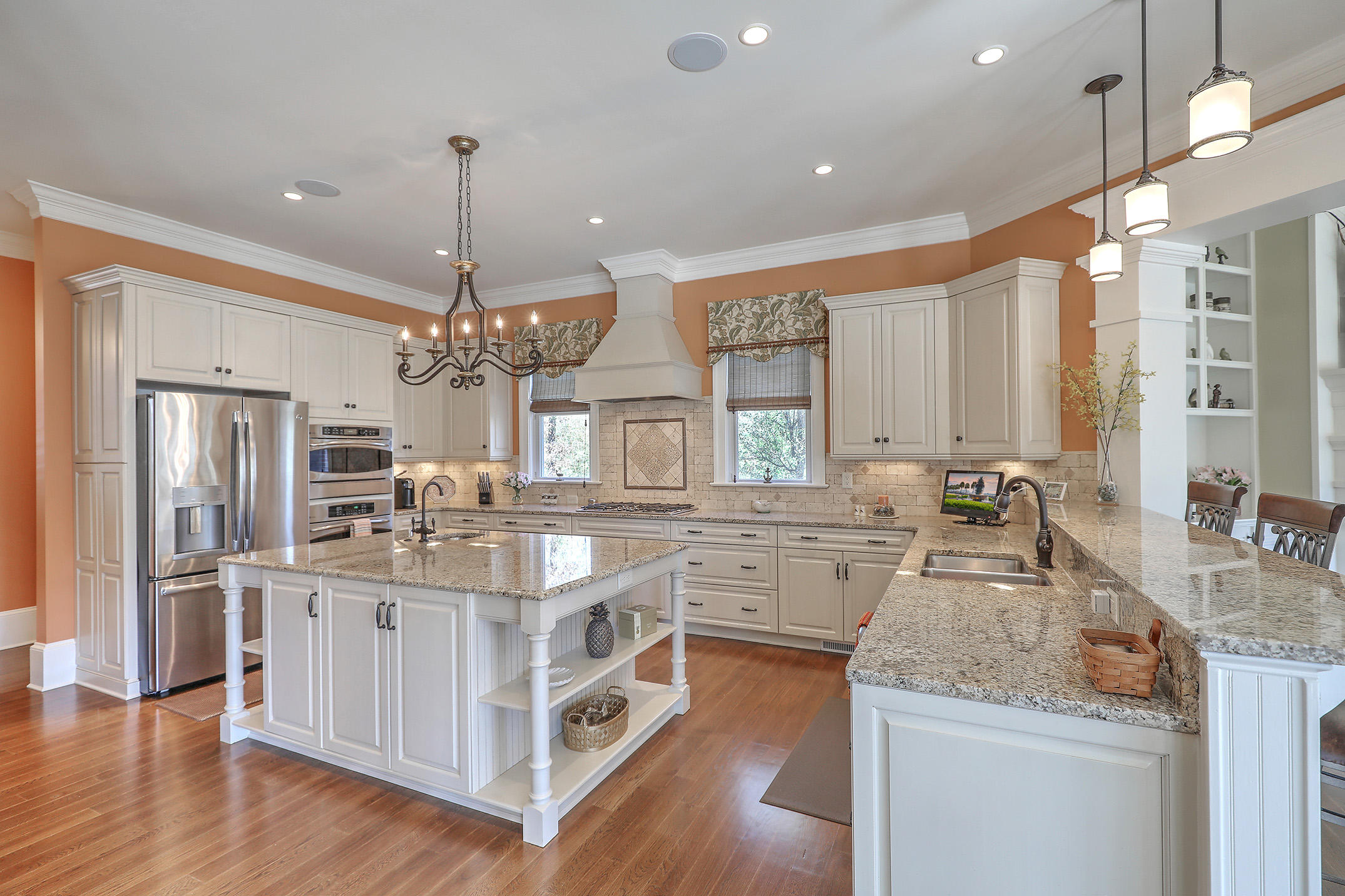 2077 Shell Ring Circle Mount Pleasant, SC 29466 - Photo 23 of 50 1R3A2012_3_4