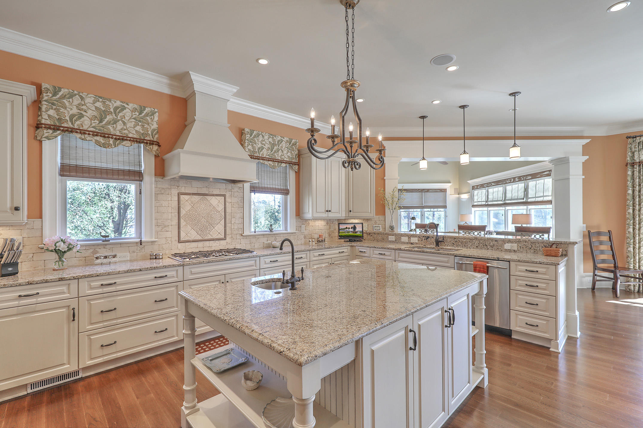 2077 Shell Ring Circle Mount Pleasant, SC 29466 - Photo 24 of 50 1R3A2015_6_7