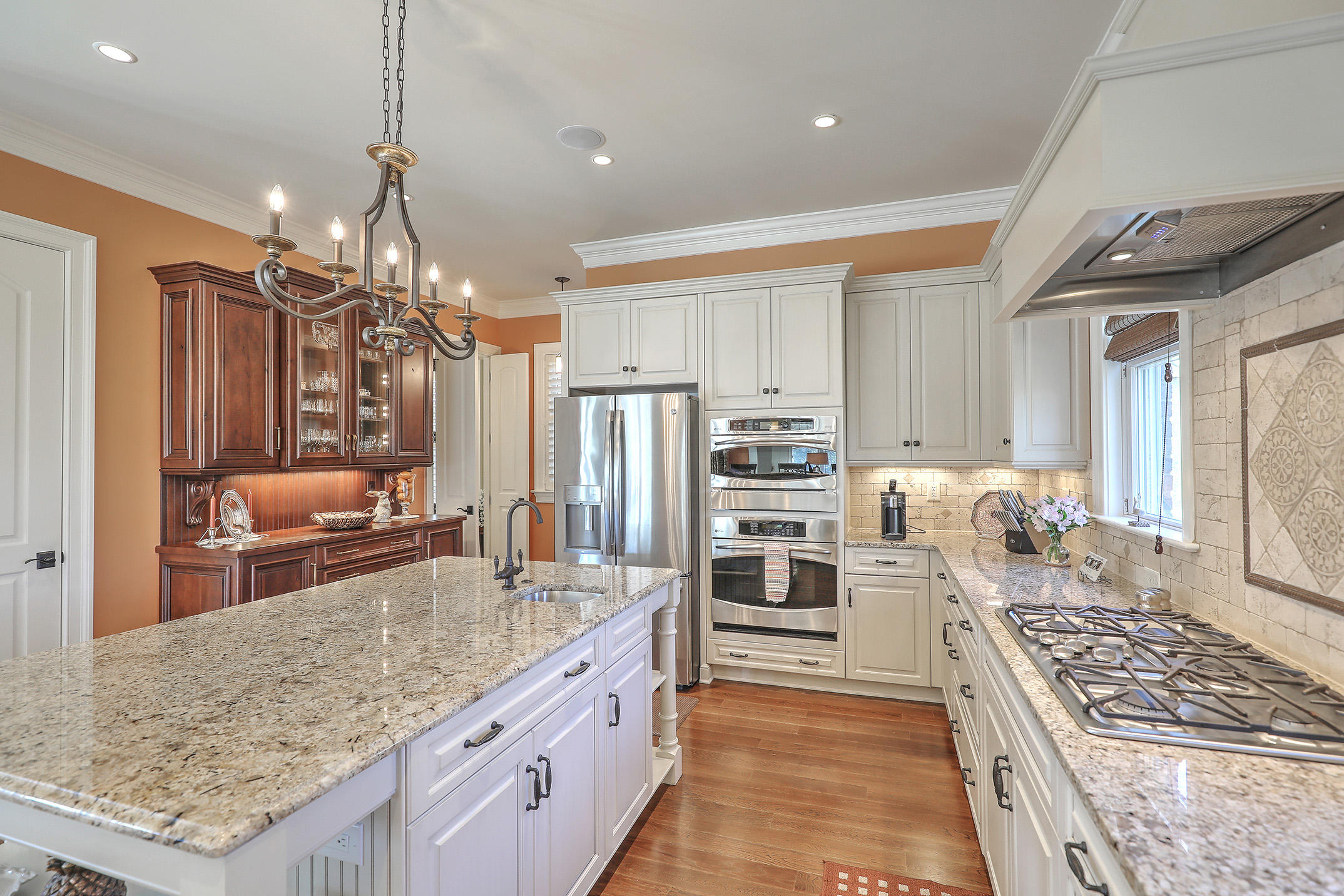 2077 Shell Ring Circle Mount Pleasant, SC 29466 - Photo 25 of 50 1R3A2018_19_20