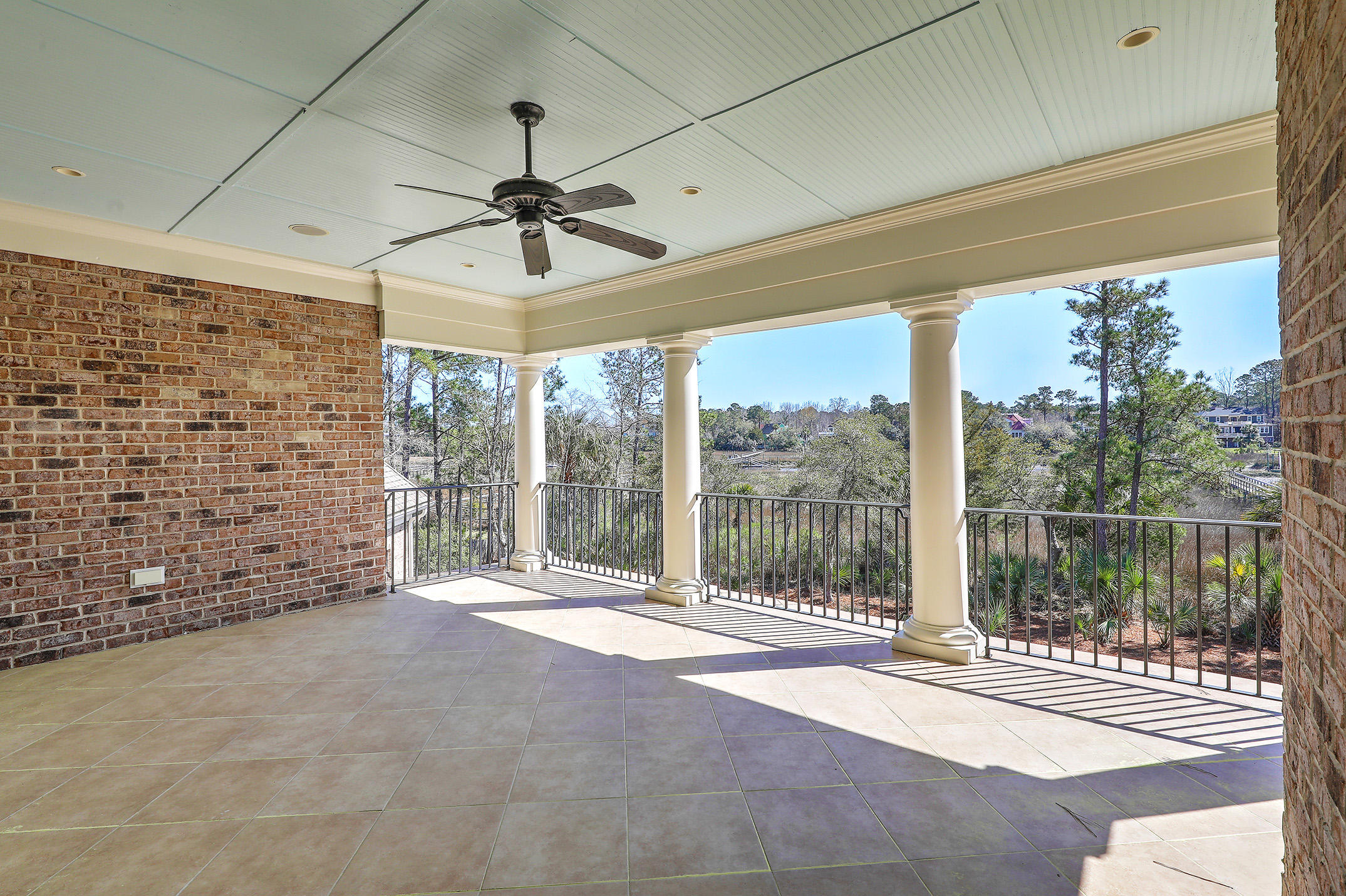 2077 Shell Ring Circle Mount Pleasant, SC 29466 - Photo 35 of 50 1R3A2060_1_2
