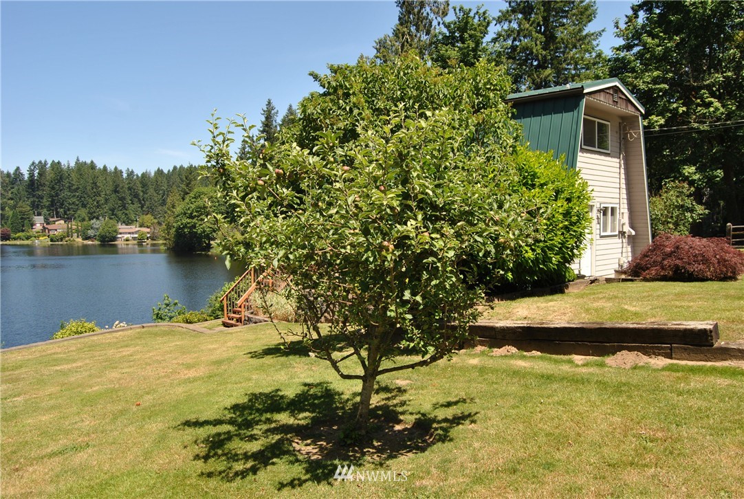 5031 Rehklau Road Southeast Olympia, WA 98513 - Photo 4 of 25 Gallery Image 4