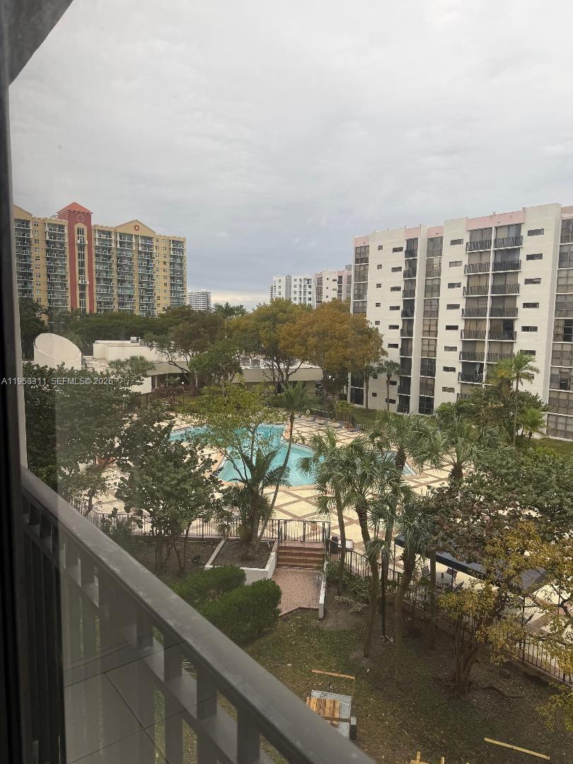 16919 North Bay Road, Unit 507 Sunny Isles Beach, FL 33160 - Photo 25 of 28 Photo 25