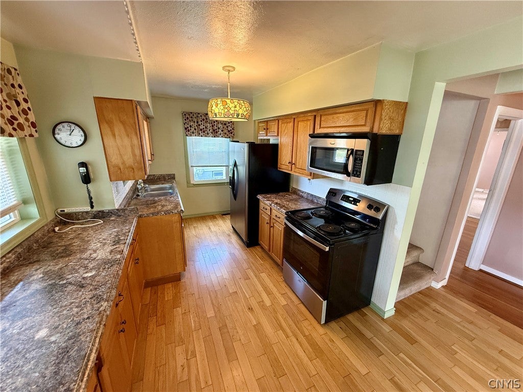 806 Belmont Street Rome, NY 13440 - Photo 10 of 50 Gallery Image 10