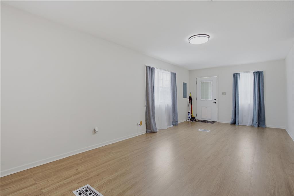 427 Riddle Lane Westlake, LA 70669 - Photo 4 of 9 Gallery Image 4
