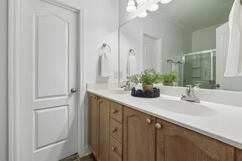 $299,900 | 2720 Nashboro Boulevard, Nashville, TN 37217