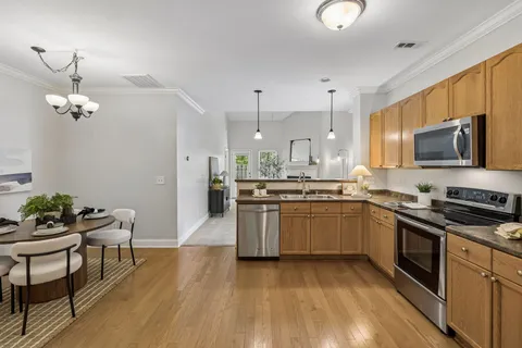 $299,900 | 2720 Nashboro Boulevard, Nashville, TN 37217