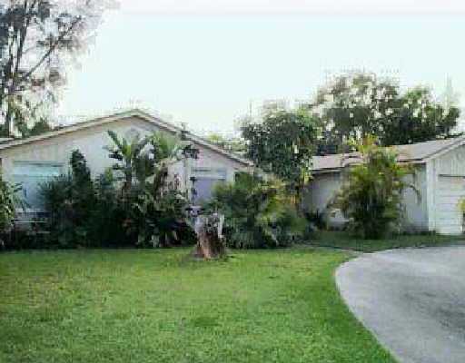 10340 Sleepy Brook Way Boca Raton, FL 33428 - Photo 1 of 1 Primary Photo