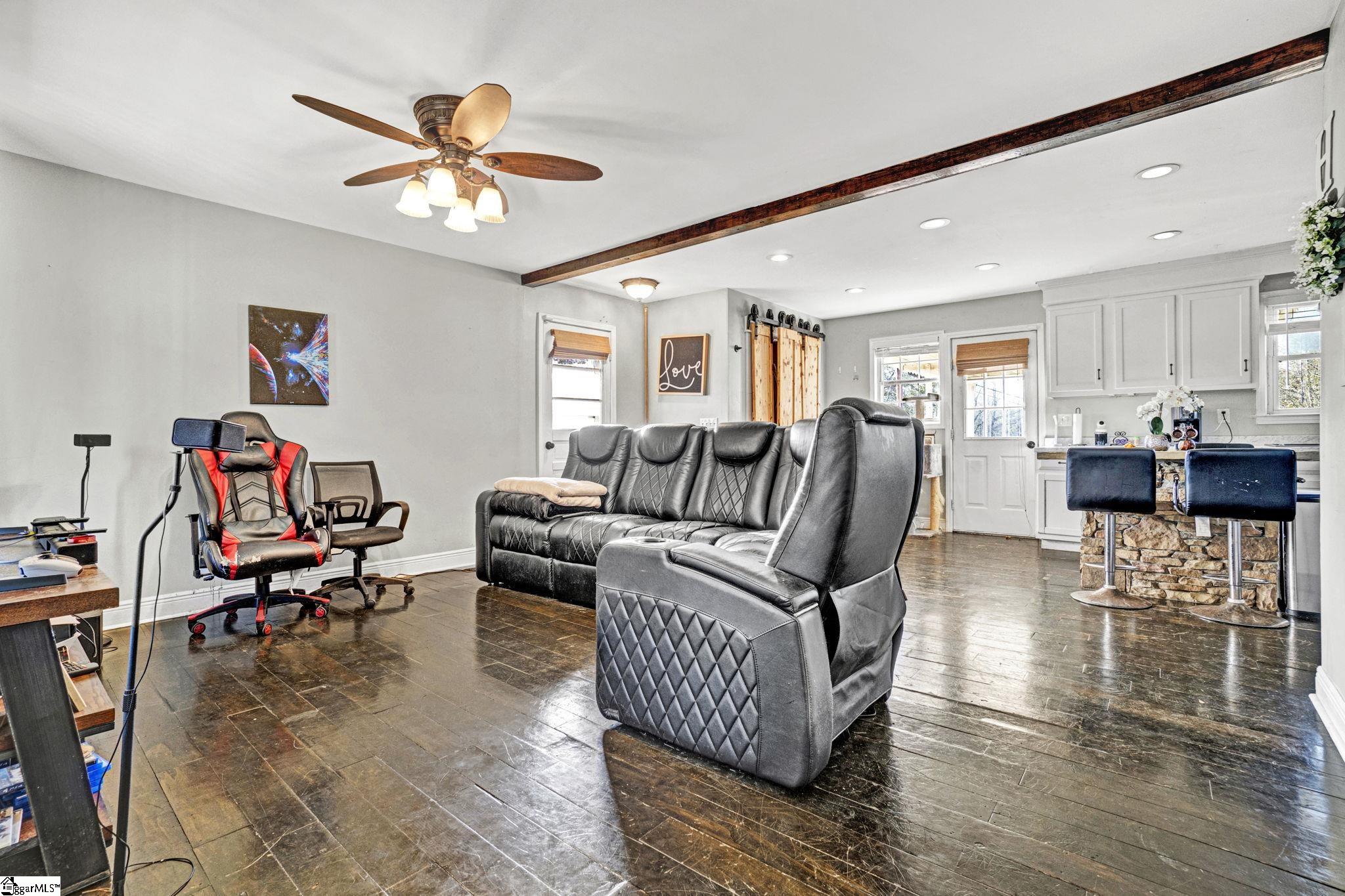 12501 Old White Horse Road Travelers Rest, SC 29690 - Photo 7 of 24