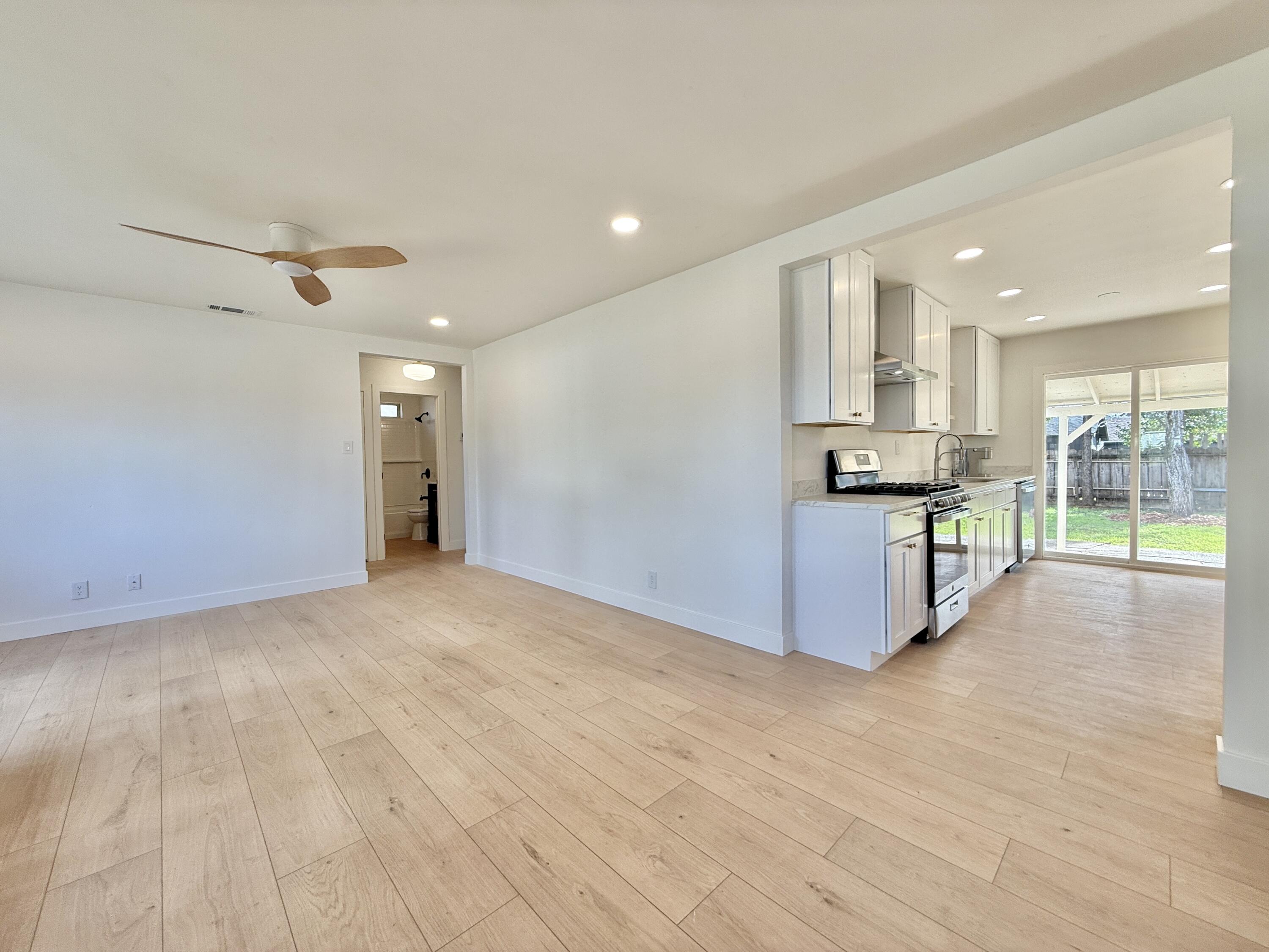 1106 2nd Street Redding, CA 96002 - Photo 13 of 33 IMG_4633