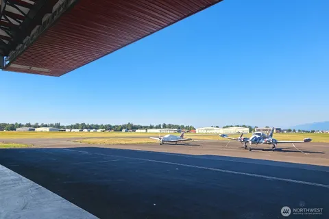 $399,000 | 15367 Crosswind Drive, Unit 211, Burlington, WA 98233